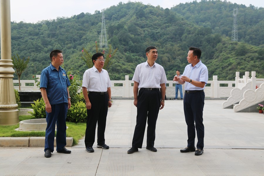 24-2018年8月，全省綠色礦山建設(shè)現(xiàn)場會在金徽股份召開，時任副省長李斌出席會議并做重要講話。.jpg